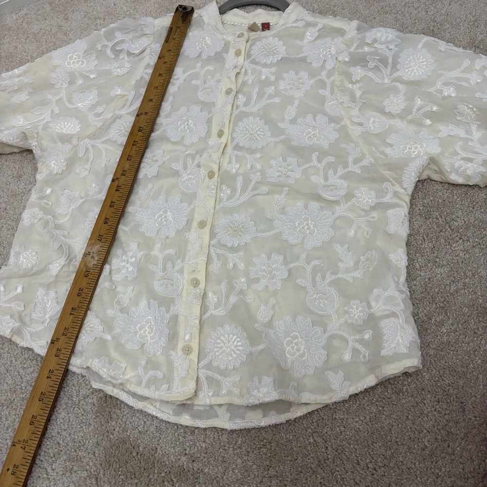 Anthropologie Ivory Floral Lace Button-Front Blouse - Picture 7 of 9